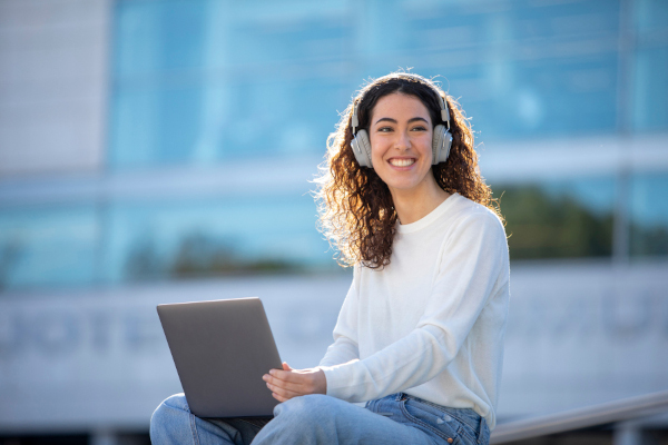 UAB's virtual fair for Master's Degrees, Graduate Courses and PhD Programmes