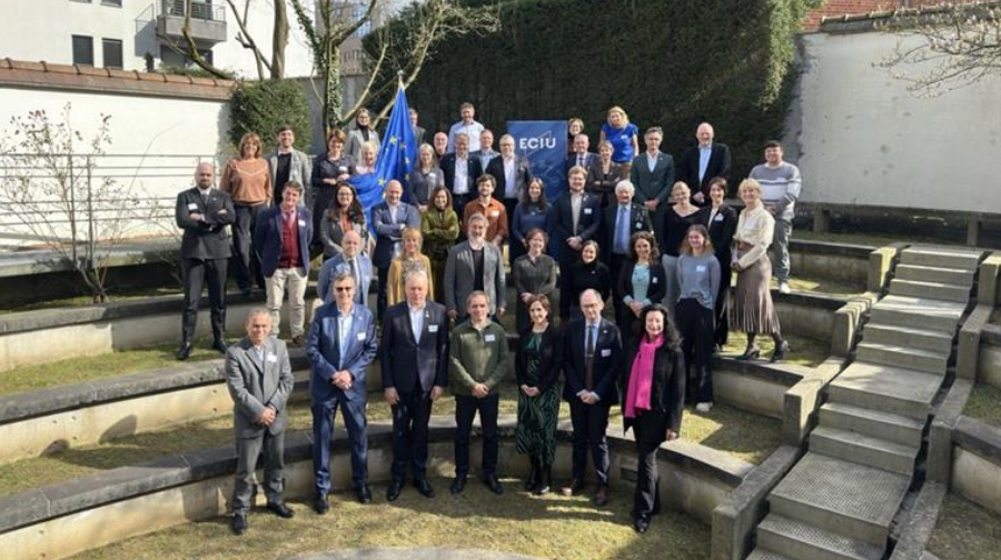 Foto de grup ECIU board